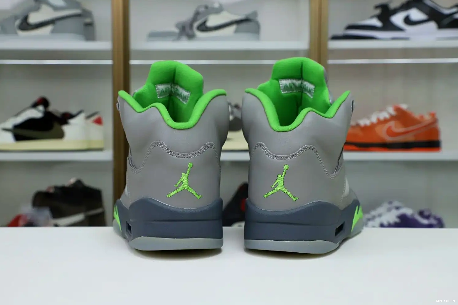5 RETRO 2022 AIR 'GREEN JORDAN Kimikick BEAN' 0409